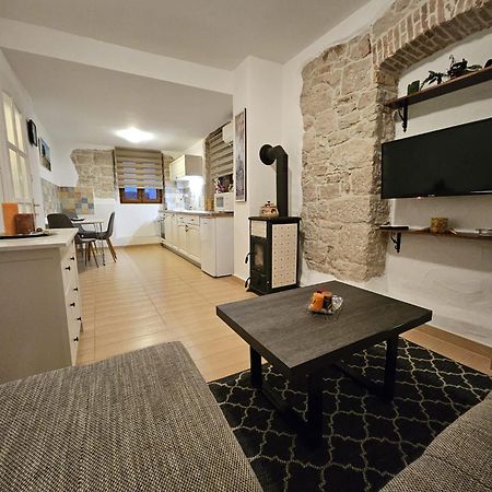 Adria Pearl Appartments Врсар Экстерьер фото